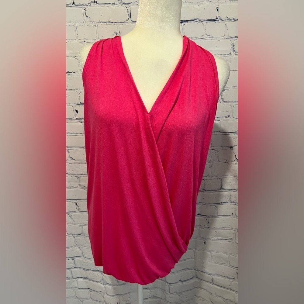 Zenana Womens Pink Tank Top Sleeveless Blouse Size Medium